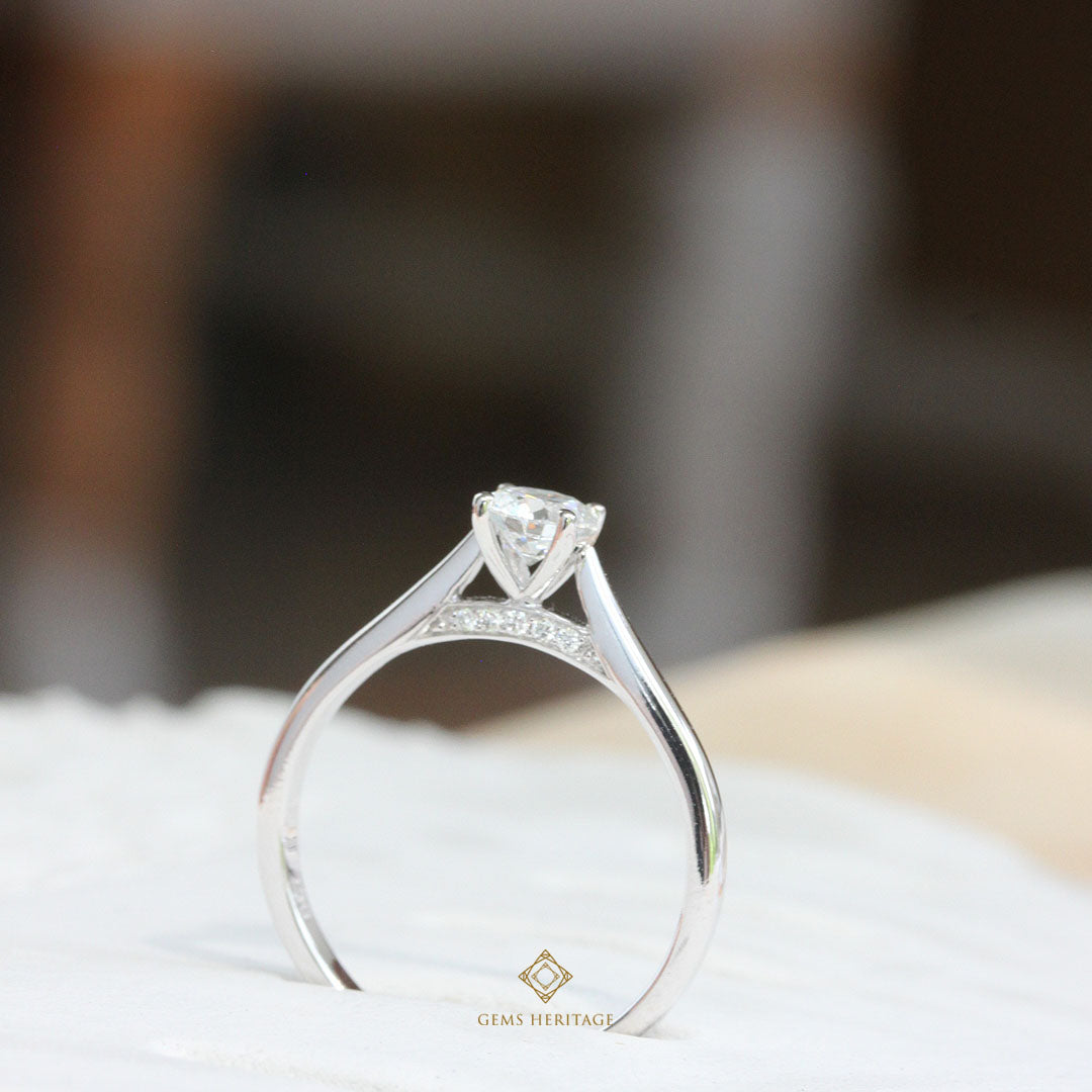 0.30ct Elegant diamond ring (rwg533)