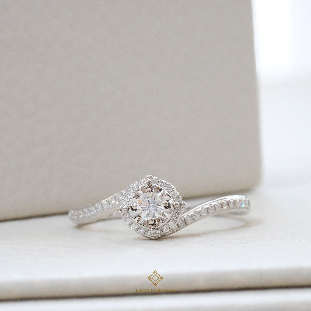 Curve and Halo Diamond ring(rwg548)