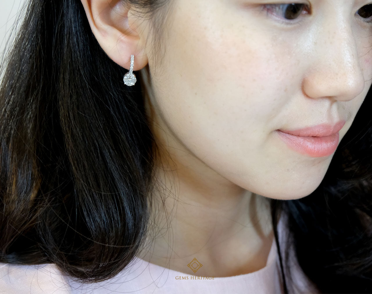 Illusion setting Diamond earrings with small hoops (erwg089)