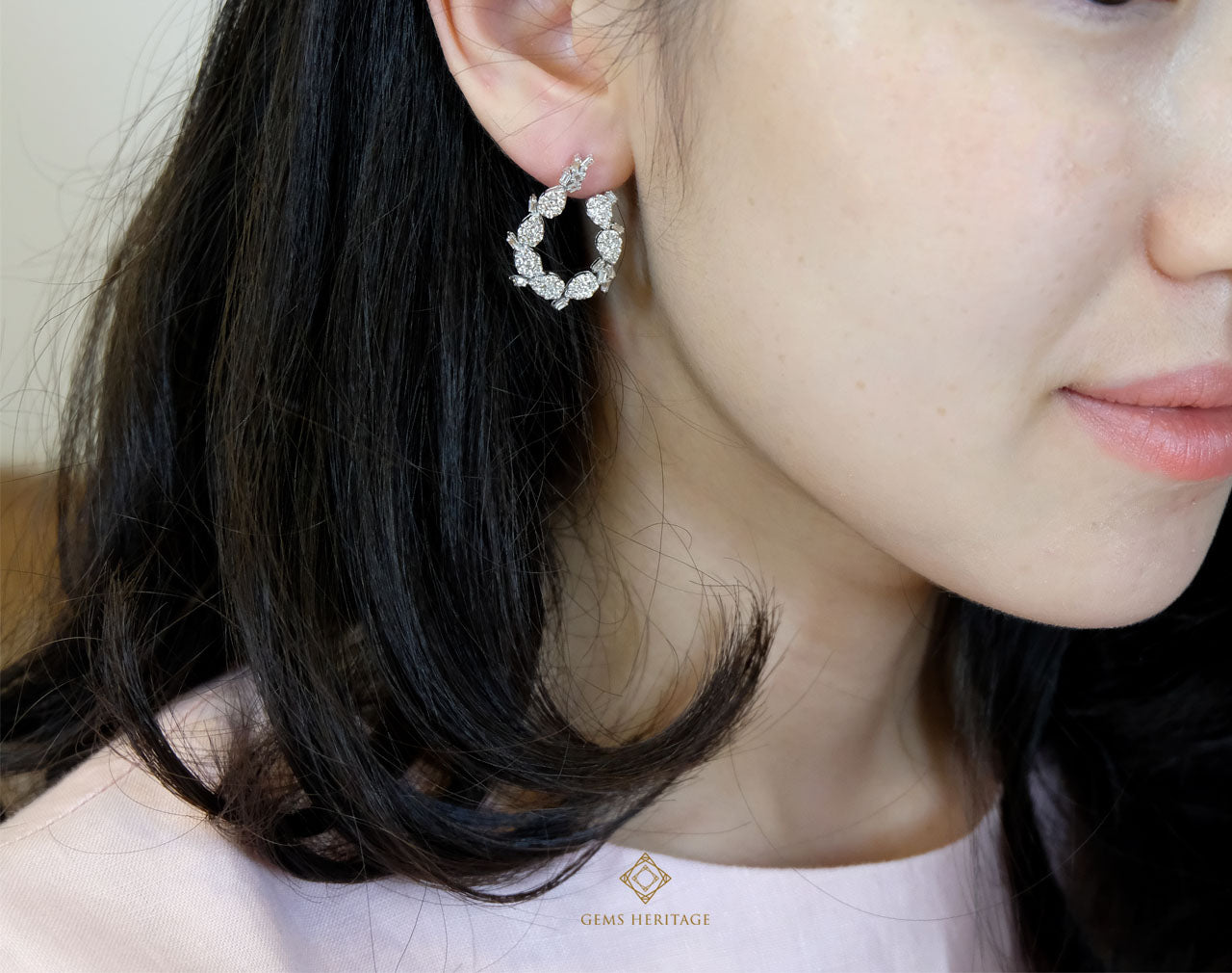 Pear and baguette diamond earrings (erwg090)