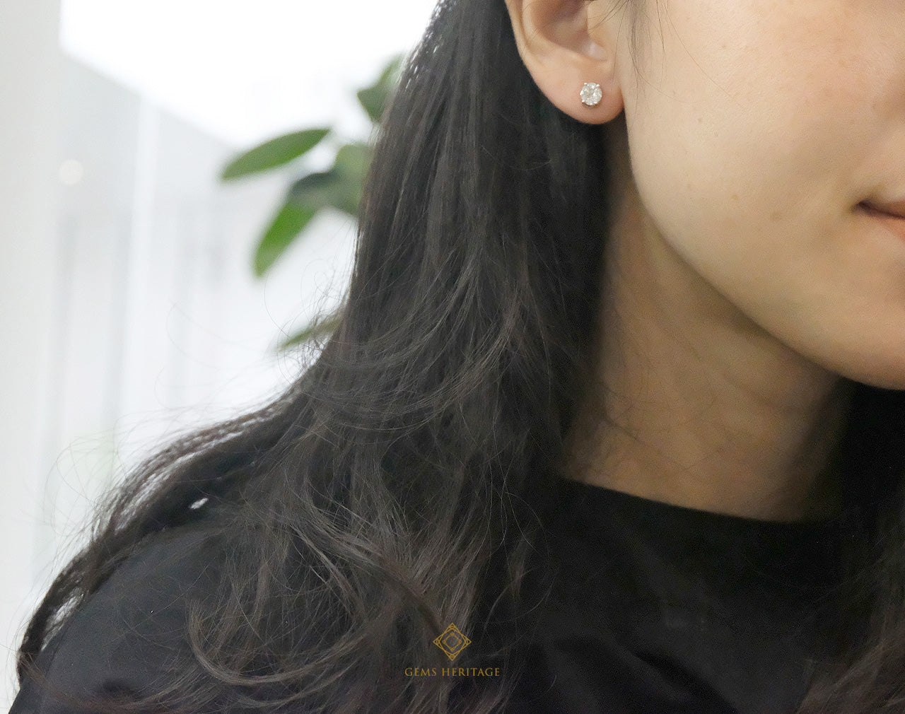 Small oval illusion earrings