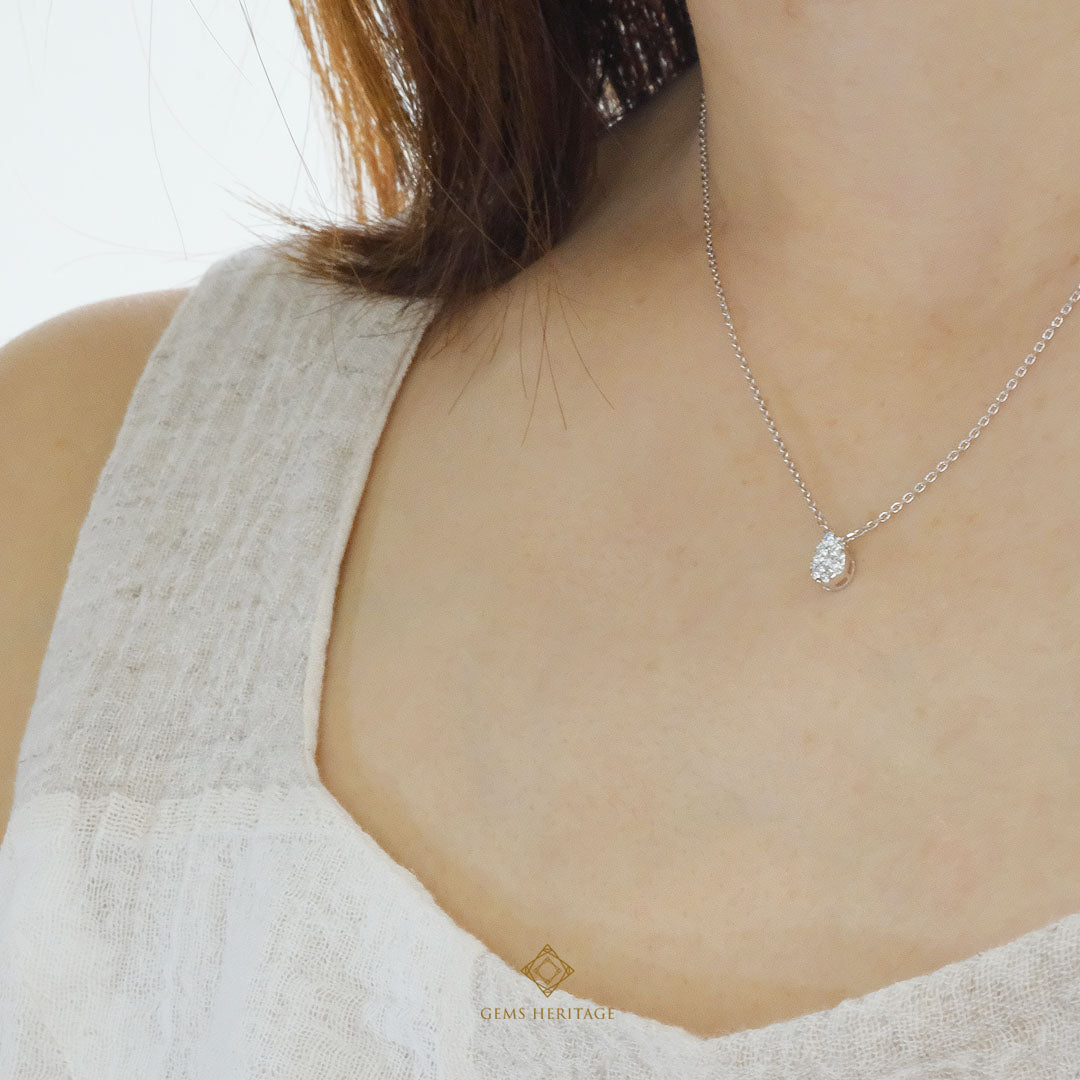 Pear diamond pendant (pdwg68)