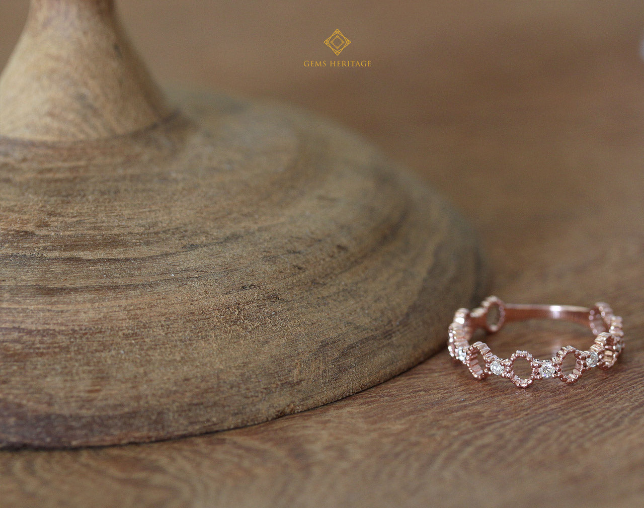 Oval lace diamond ring