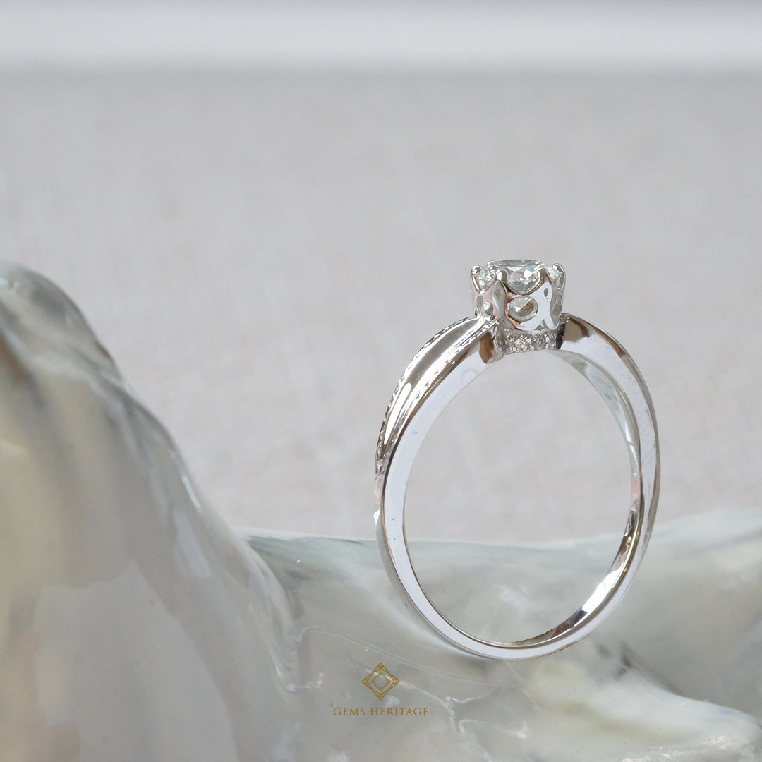 0.40 cts Solitaire diamond ring (RWG396)