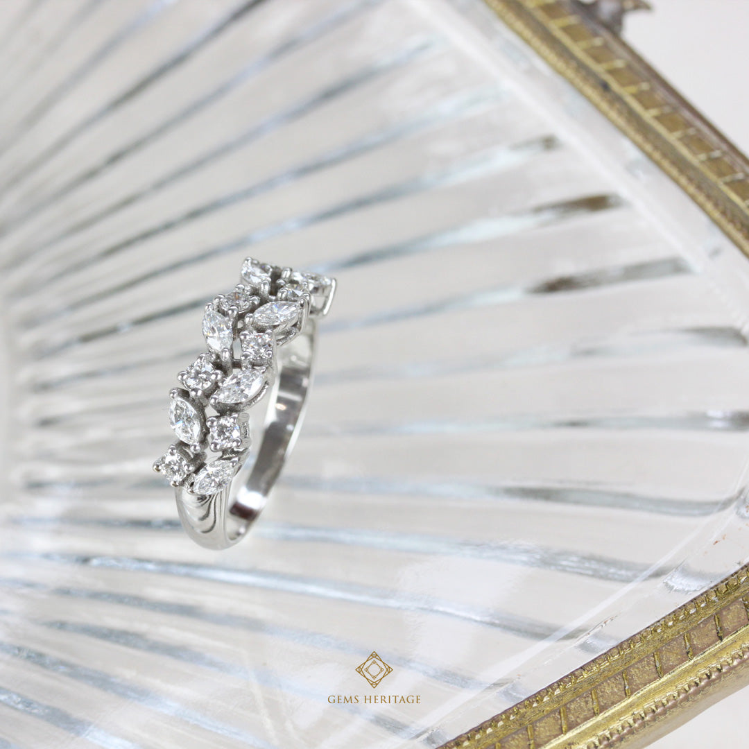 Marquise and round diamond ring (rwg501)
