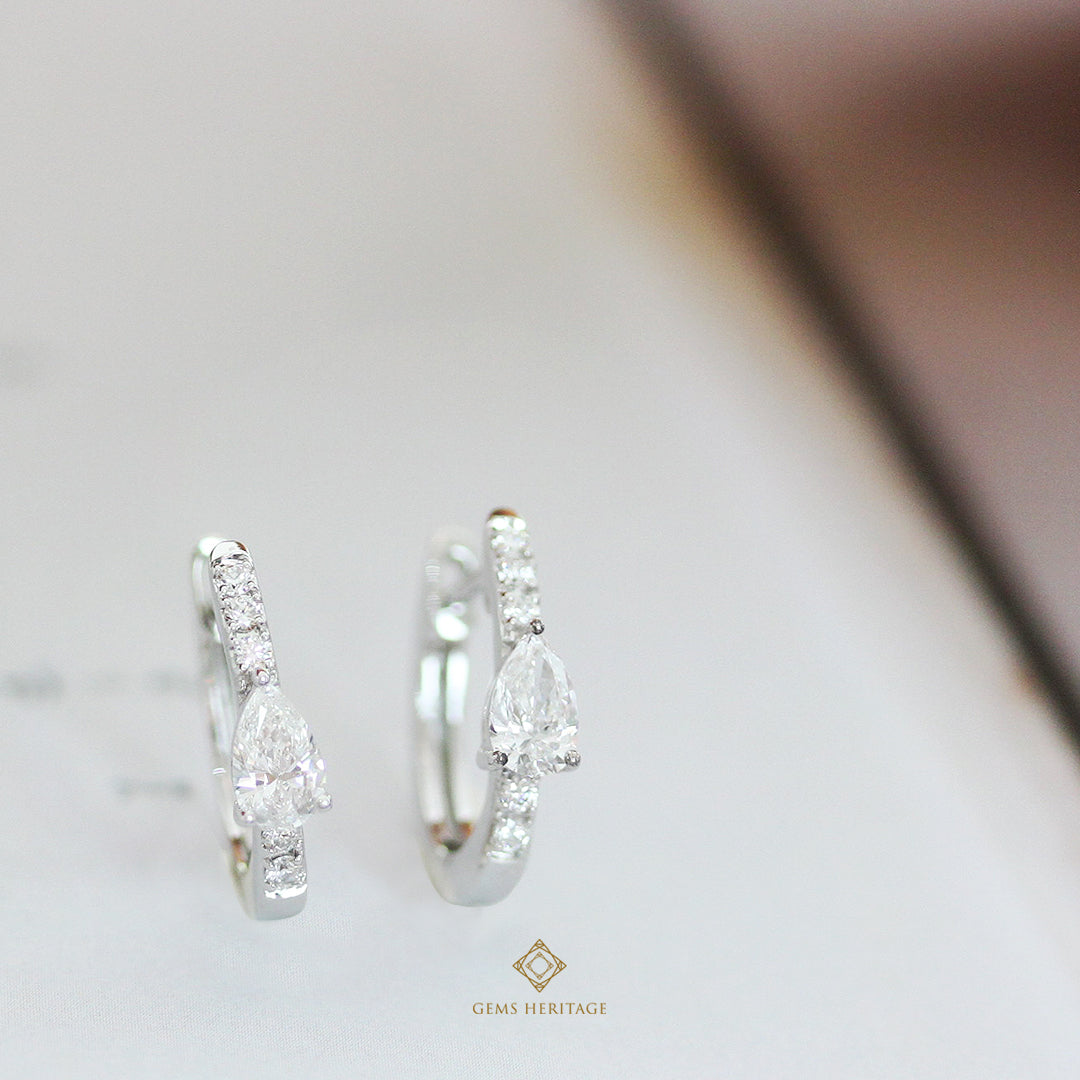 Pear diamond mini hoop earrings (erwg235)